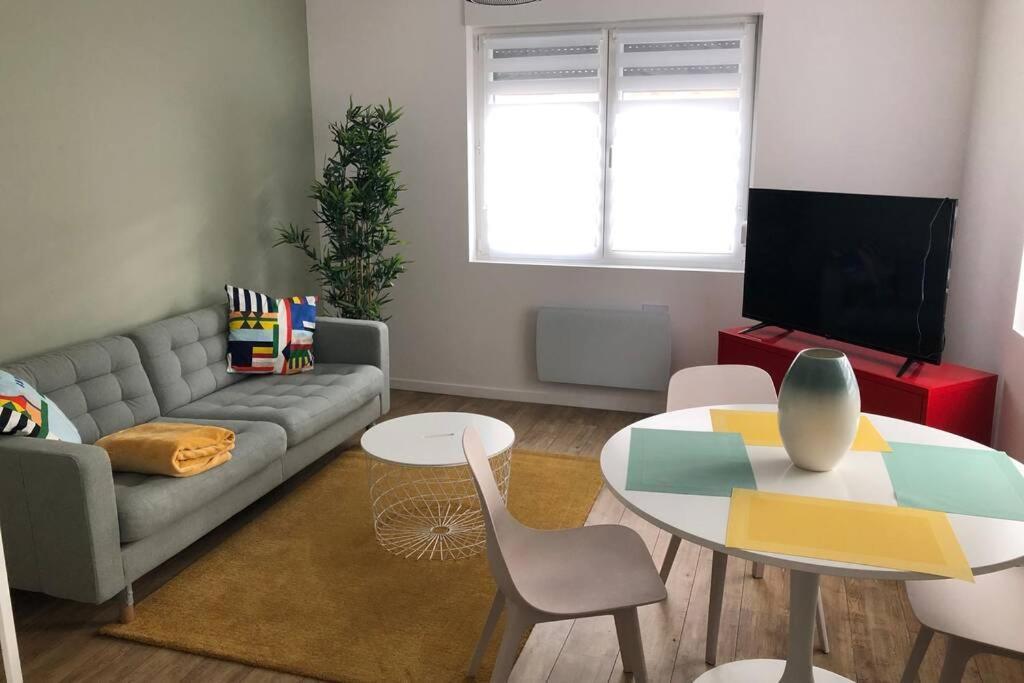 Joli Appartement Scandinave Marly  エクステリア 写真